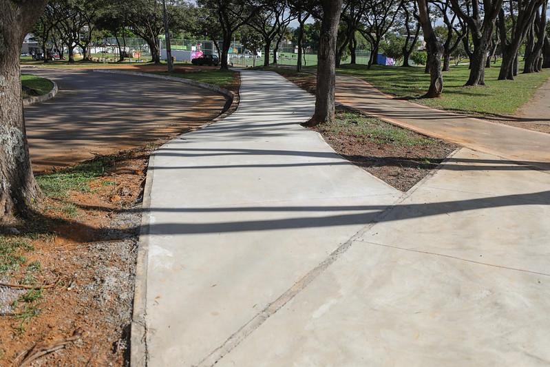 Capa da notícia: Novo calçadão da Vila Telebrasília aumenta segurança e acessibilidade dos moradores